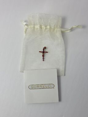 SORRELLI RED CRYSTAL CROSS CHARM